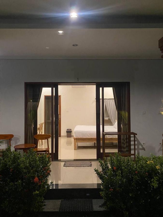 The Lucky Canggu Hotel Exterior foto